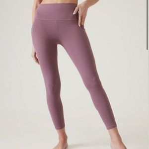 Athleta Salutation Stash pocket XXS